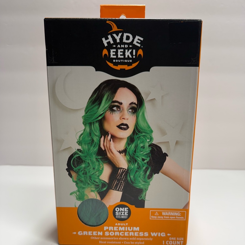Premium green wig